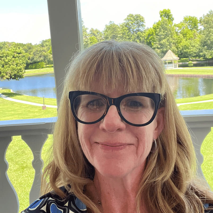 Julianna White